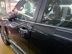 تۆیۆتا لاند کروزەر